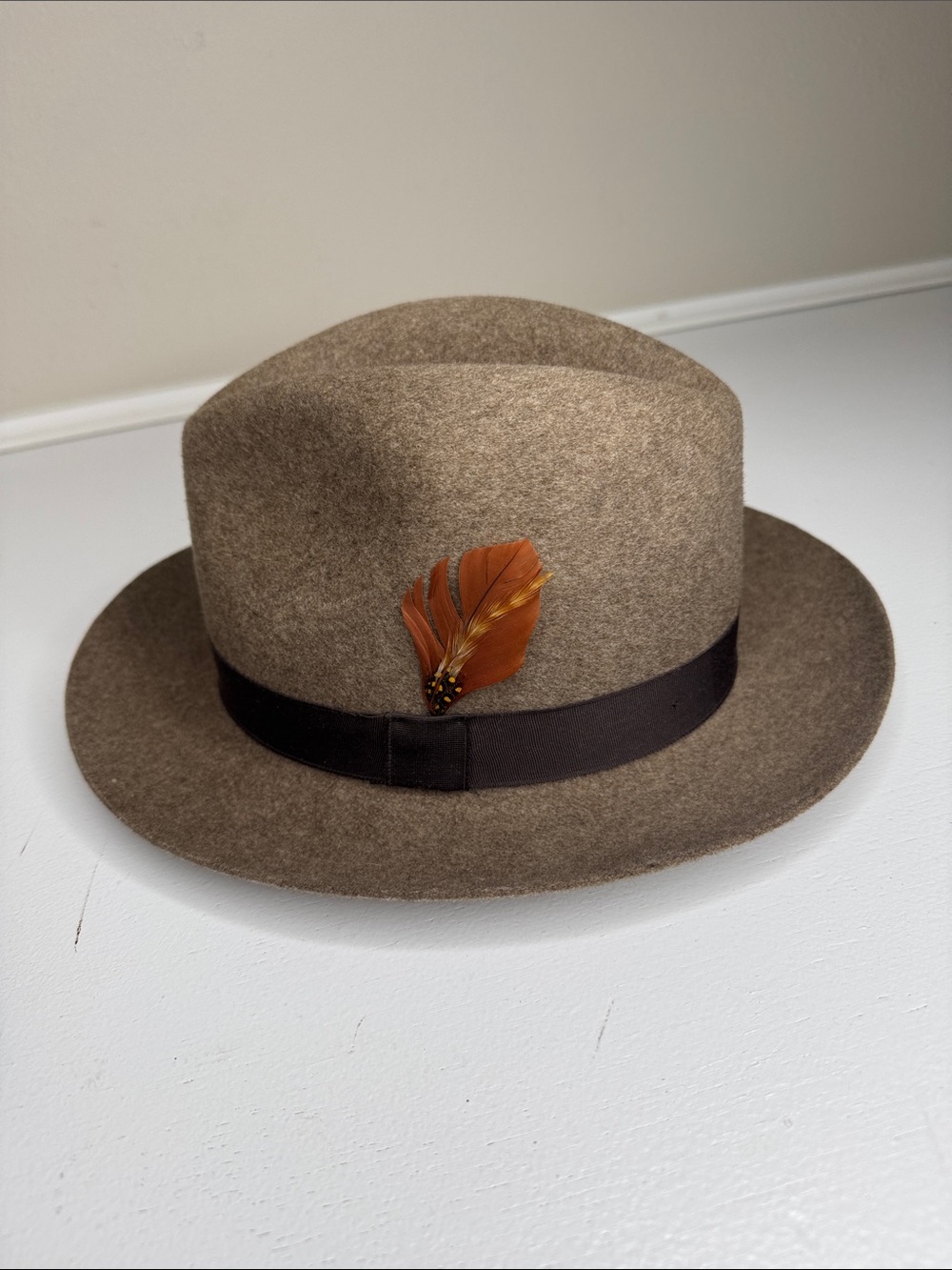 Park Royal Made USA Classic Brown Wool Fedora with Feather Pin Classic M
